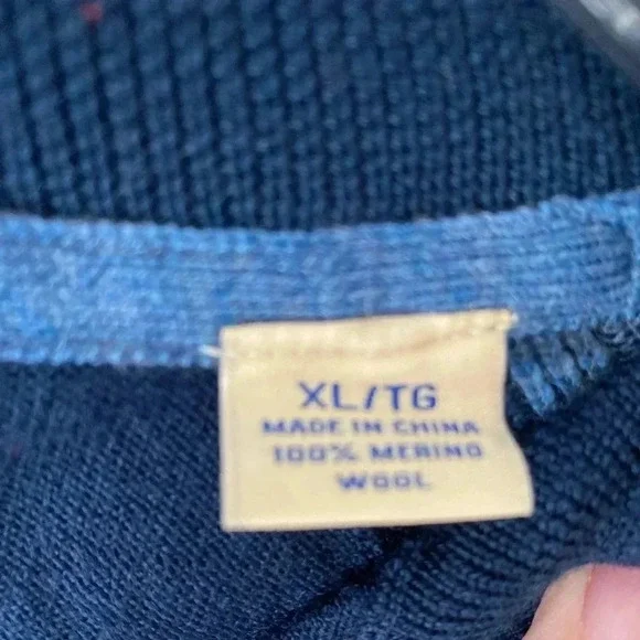 Tommy Bahama Men’s 1/4 Zip 100% Merino Wool Sweater Navy Blue Size XL - Picture 3 of 4